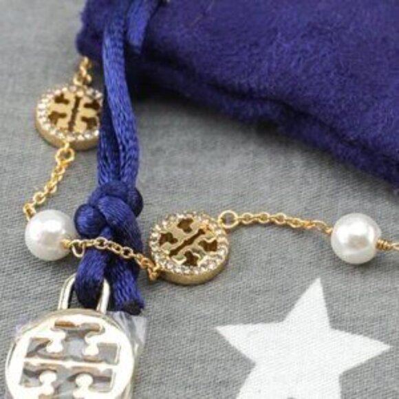 Tory Burch Miller Pav?? Pearl Short Necklace in Gold - Picture 4 of 5